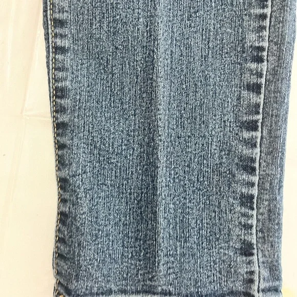 Levi's Dark Blue Skinny Jeans - Picture 3 of 11